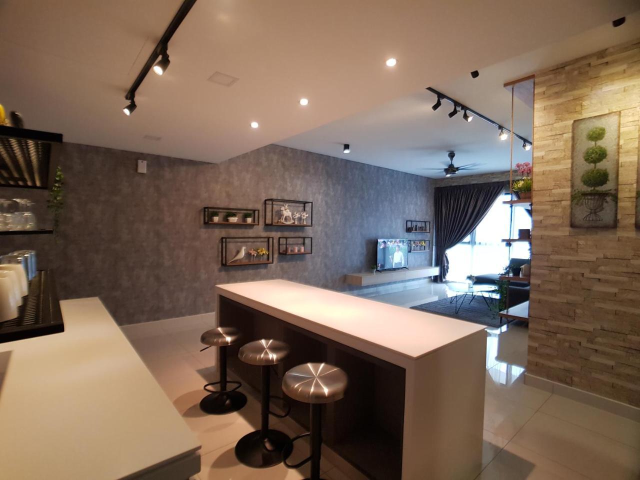 Southkey Mosaic By Cozystay Johor Bahru Exteriör bild