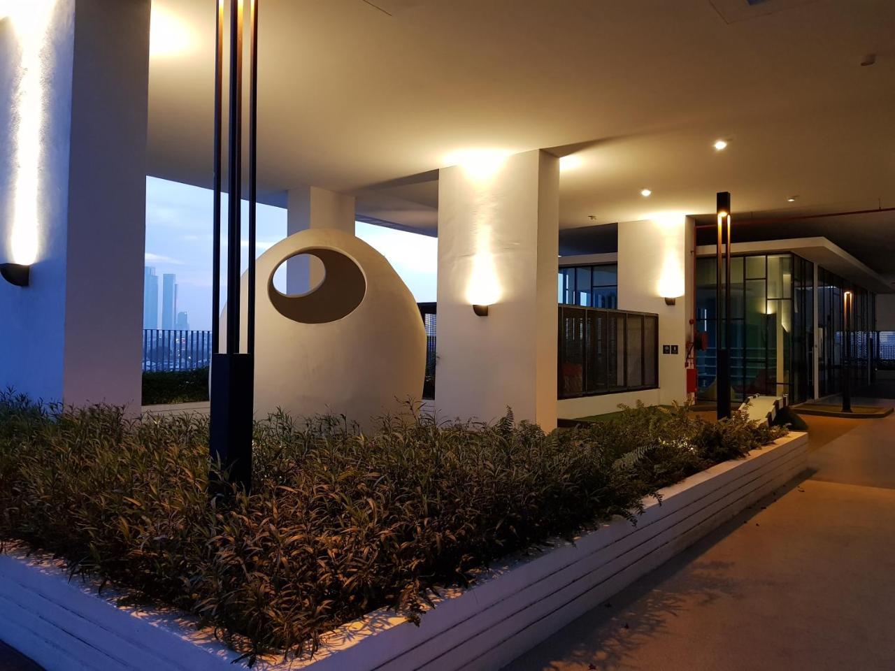 Southkey Mosaic By Cozystay Johor Bahru Exteriör bild
